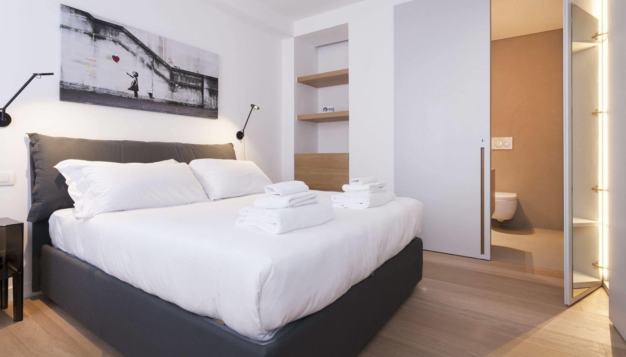 Apartment Corso 6 Mailand